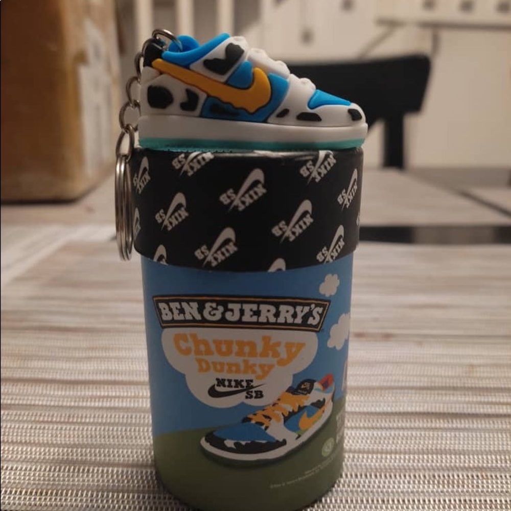 Sneakers Key Chain
